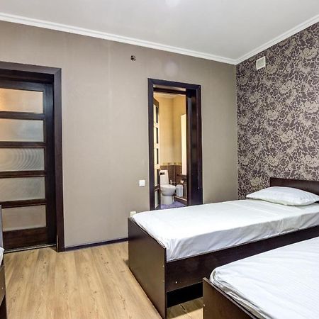 Opera Bed&Breakfast Бишкек Экстерьер фото