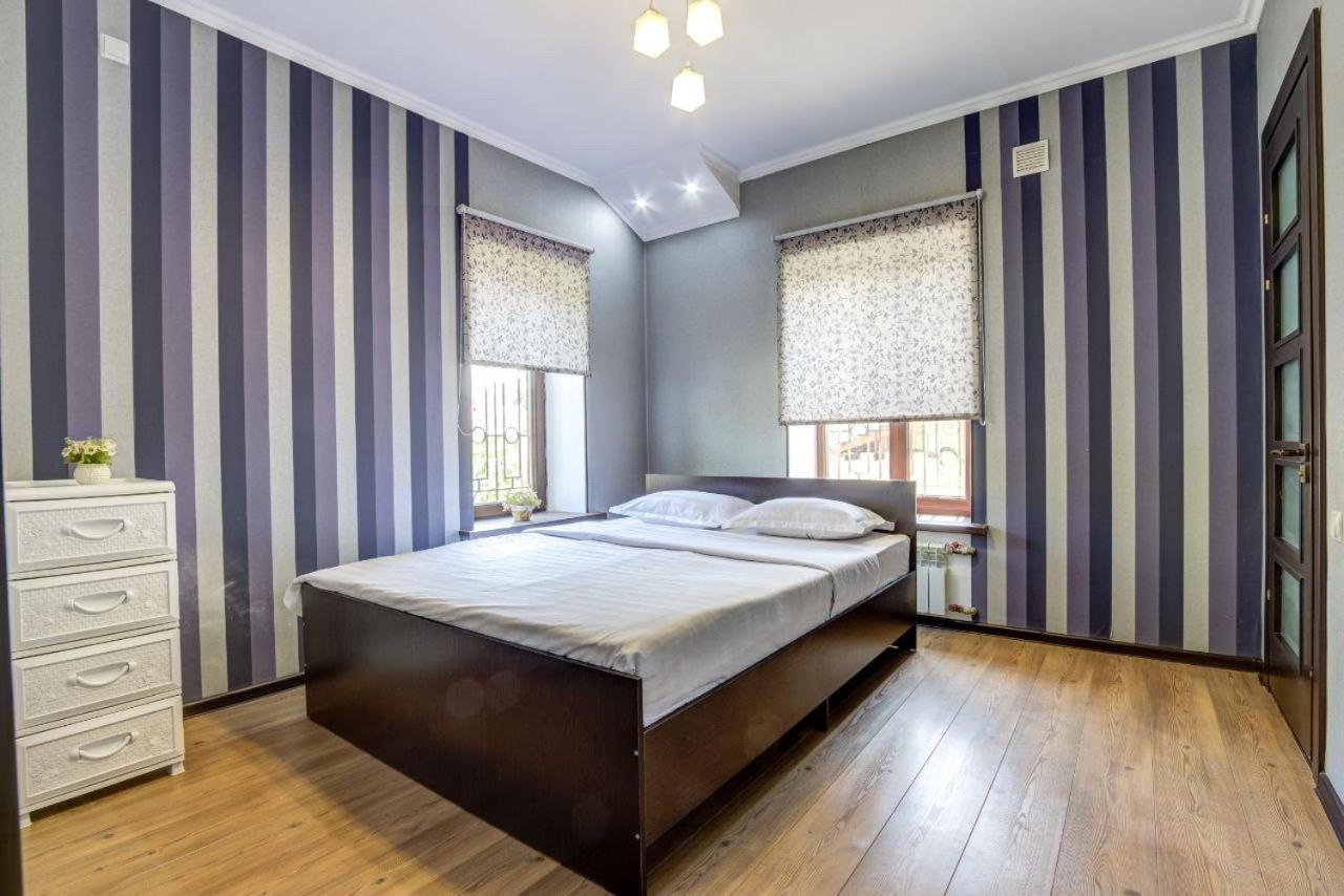 Opera Bed&Breakfast Бишкек Экстерьер фото